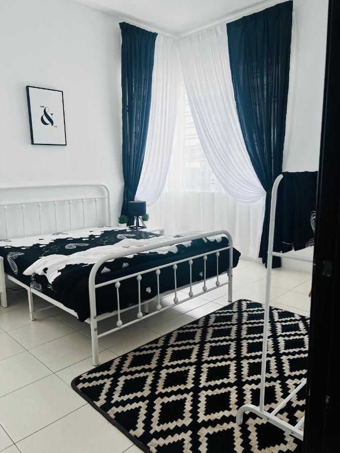 Villa Pool Kepala Batas Kampong Hilir  Exterior foto
